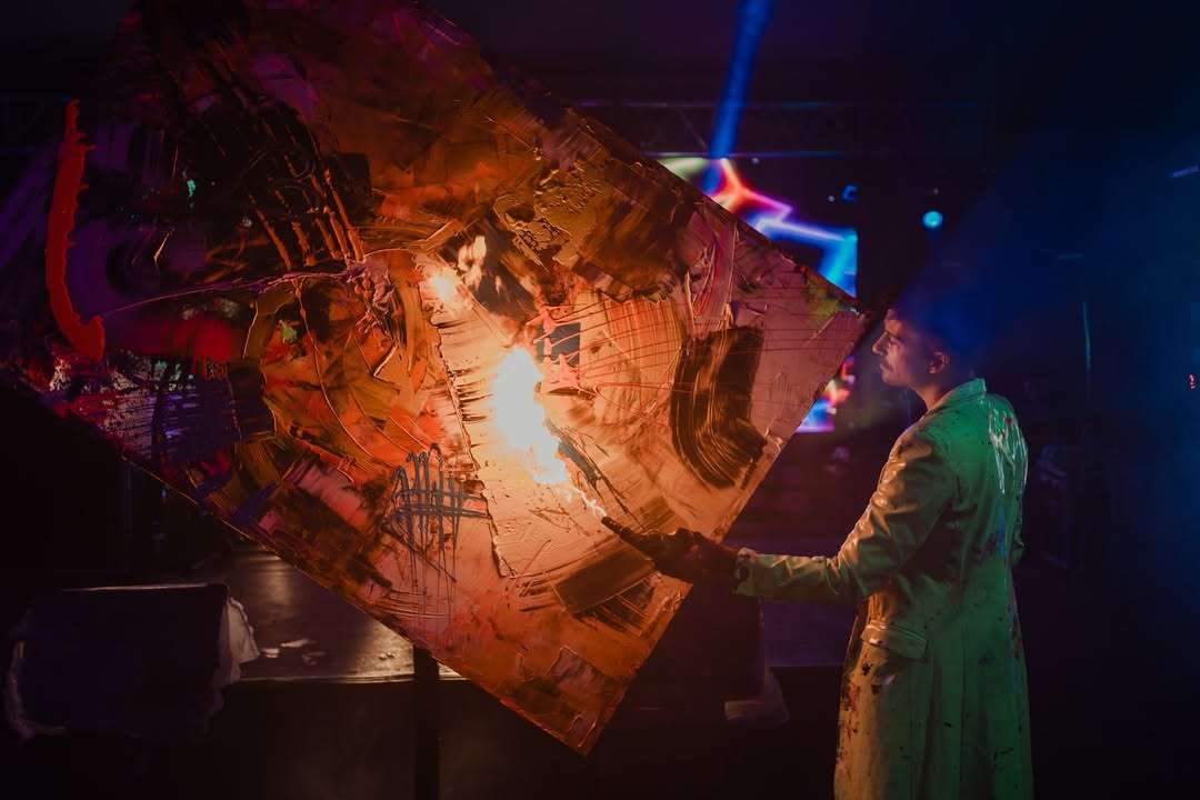 Mauro Crema performing